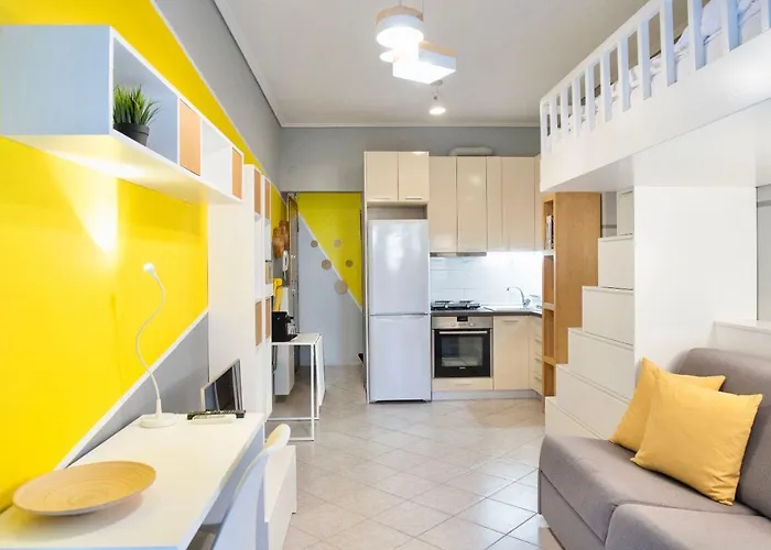 Apartment #pineapple Studio By Halu!