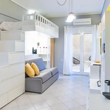 Apartment #pineapple Studio By Halu! *